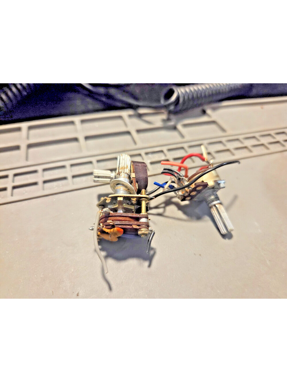 COMPLETE SET OF POTS FOR HY-GAIN VII MOBILE CB RADIO